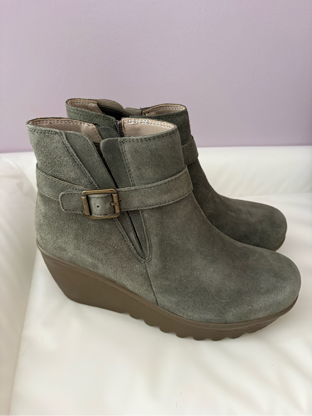 Skechers Wide Fit Suede Wedge Ankle Booties